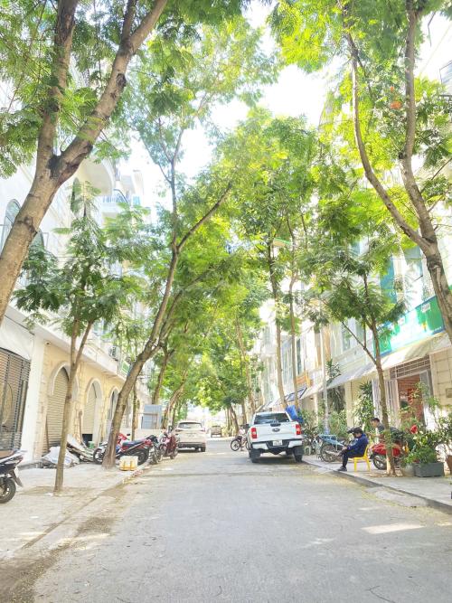 Nhà phố 3 tầng Thống Nhất diện tích rộng 82,5m², giá 6,9 tỷ - Khởi nghiệp hoài niềm tin